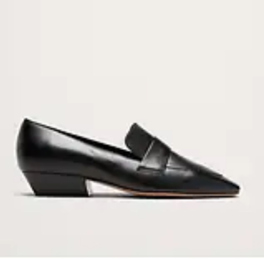 Banana Republic Black Italian Leather Everyday Loafer Women’s Size 7 - Picture 2 of 14